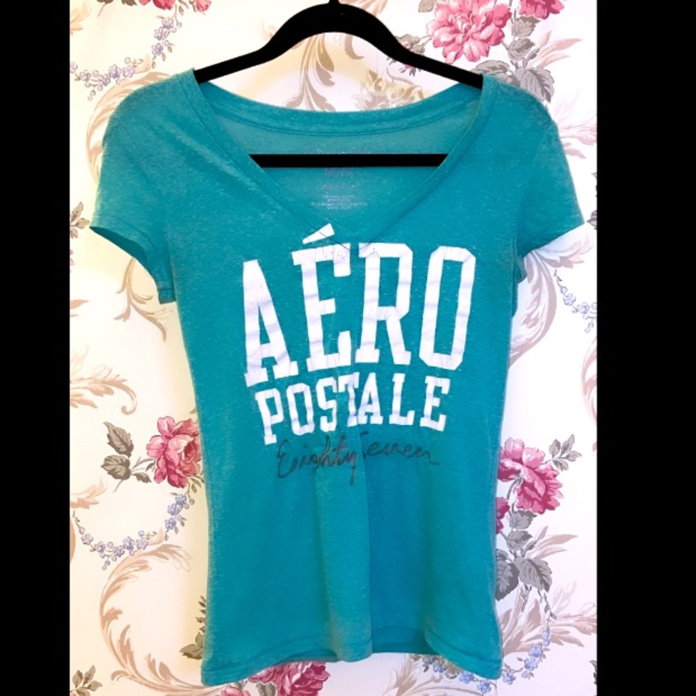 Aeropostale T-Shirt